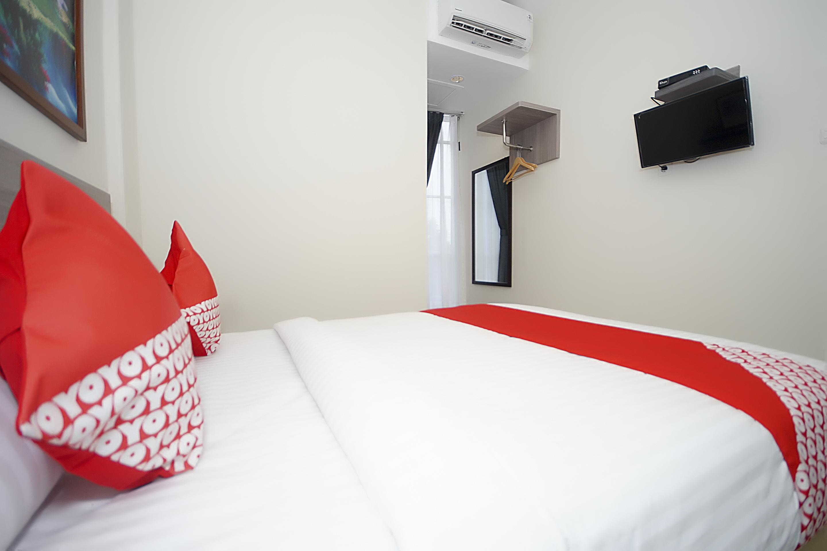 Oyo 251 The Maximus Inn Hotel Palembang Dış mekan fotoğraf
