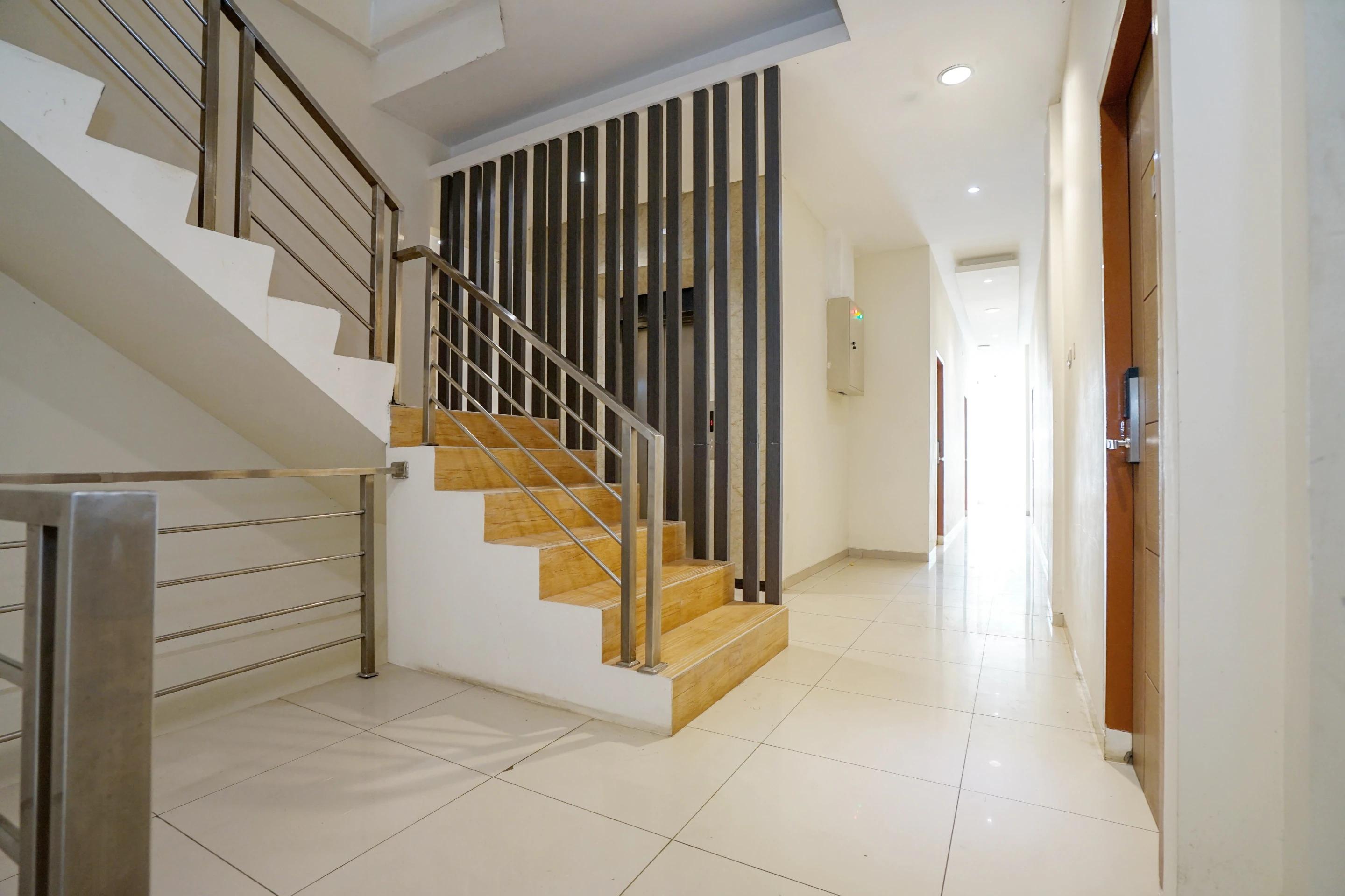 Oyo 251 The Maximus Inn Hotel Palembang Dış mekan fotoğraf