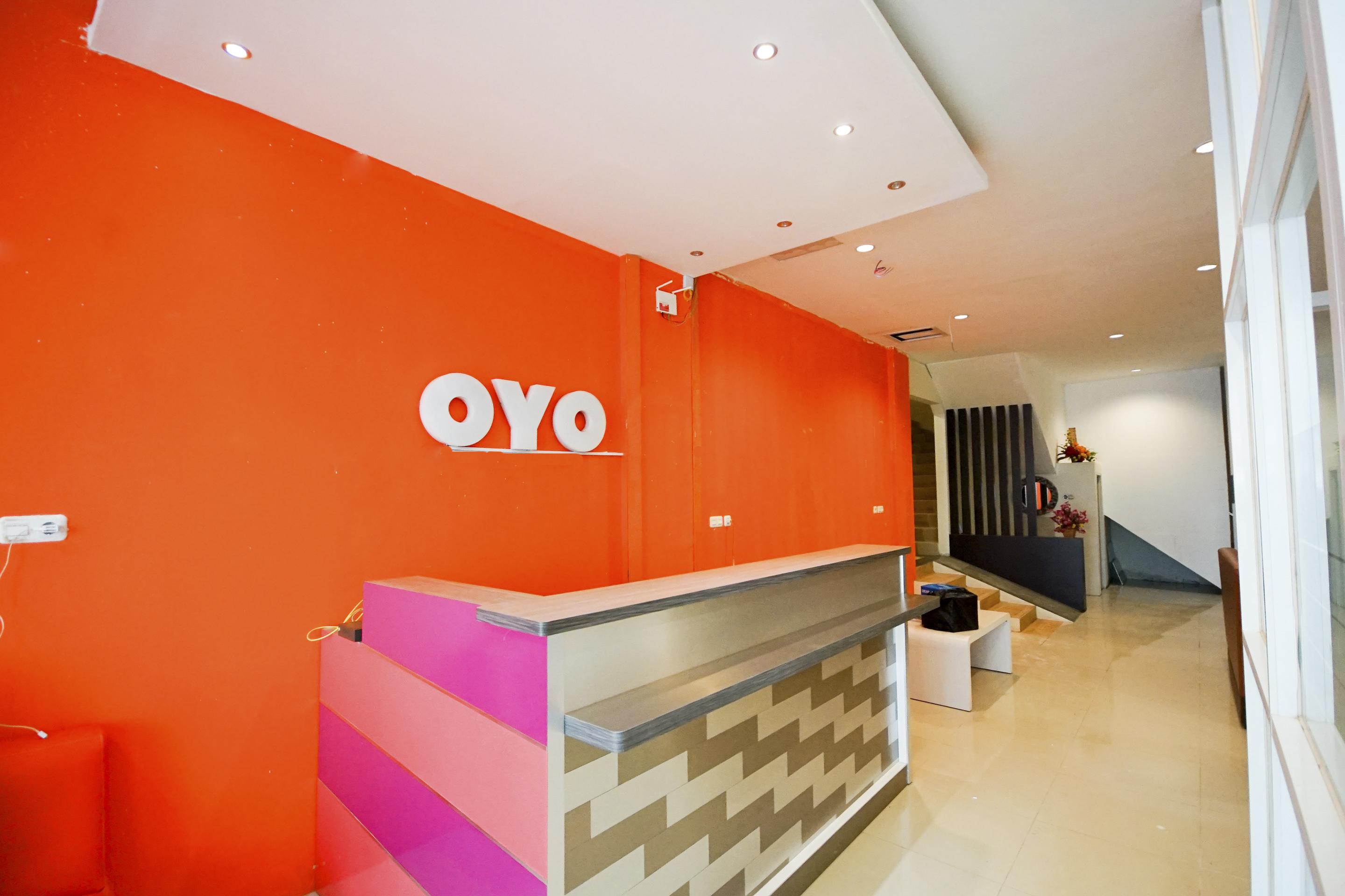 Oyo 251 The Maximus Inn Hotel Palembang Dış mekan fotoğraf